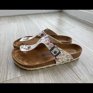 Birkenstock size 41 Floral Almost New
